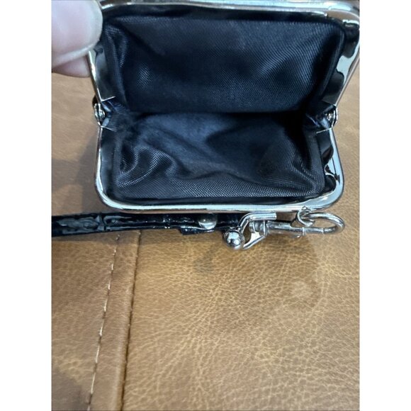 Small Black Buxton Crossbody With Gunmetal Hardware Kisslock Wallet Crocodile - Picture 7 of 7